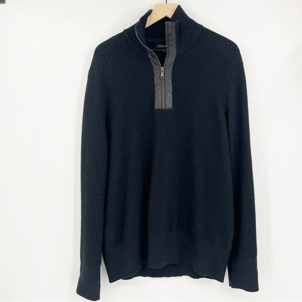 Men's Banana Republic Black 1/4 Zip Merino Wool Sweater Leather Trim Size XL